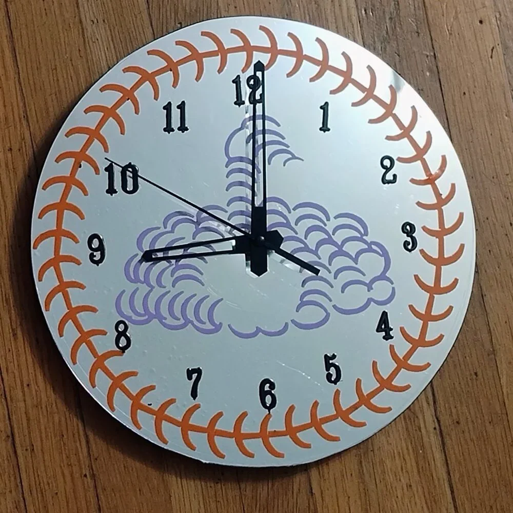 Goose vinyl mirror clock